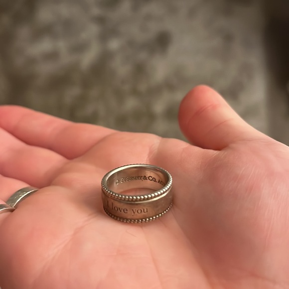 Tiffany & Co. ring - Picture 3 of 3